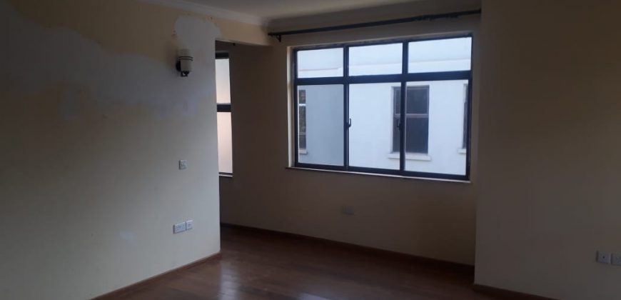 Brand New 5 Bedroom All En-suite House + a rooftop teracce